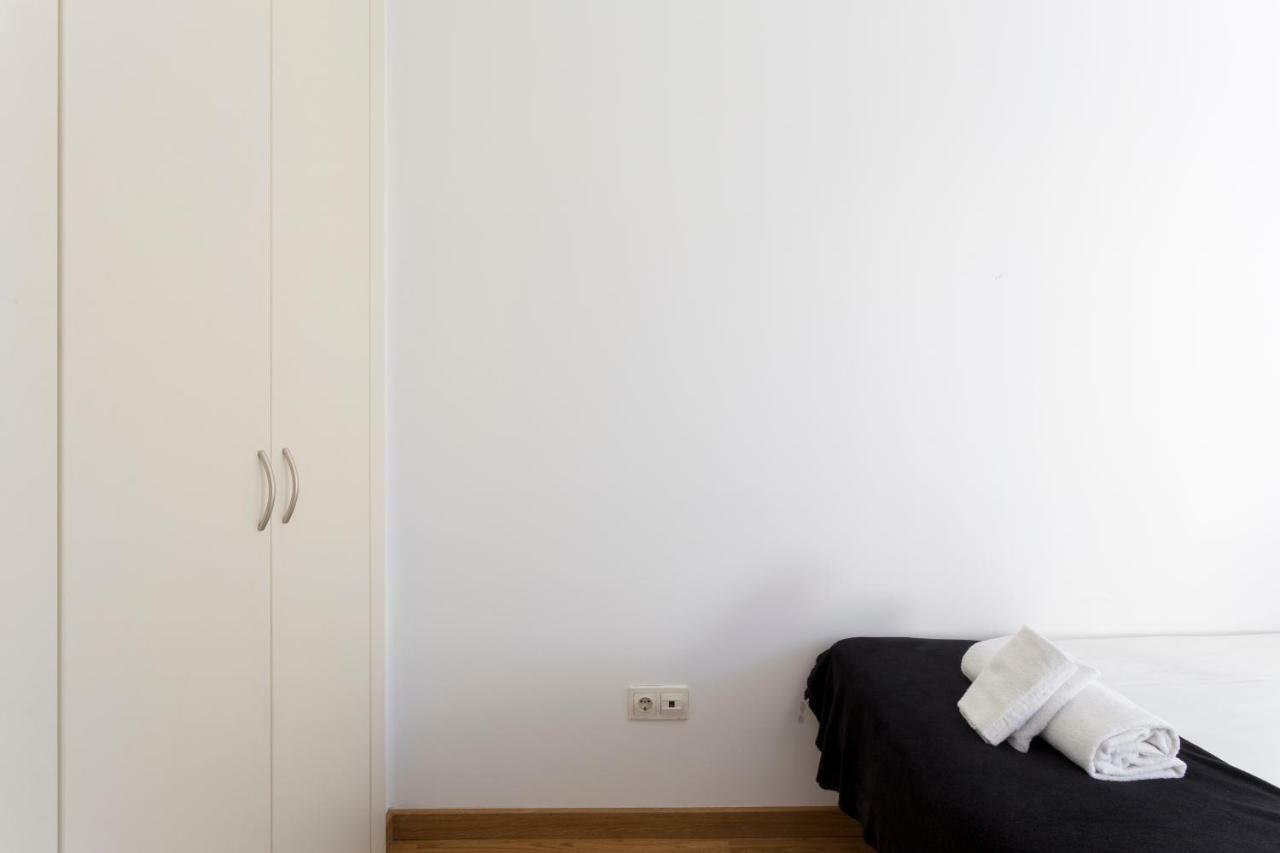1214 - Two Bedrooms Ciutadella Appartamento